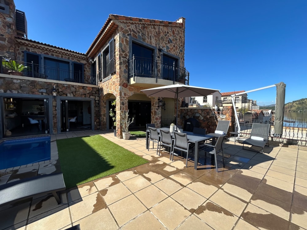 Security estate home for sale in Estate D Afrique - 1HR1698967