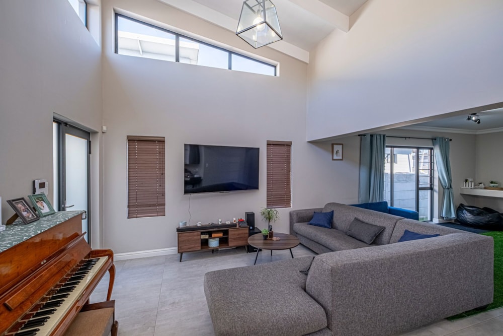 House sold in Kamma Heights - 1PLZ1699060 House sold in Kamma Heights - 1PLZ1699060