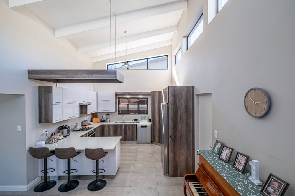 House sold in Kamma Heights - 1PLZ1699060 House sold in Kamma Heights - 1PLZ1699060