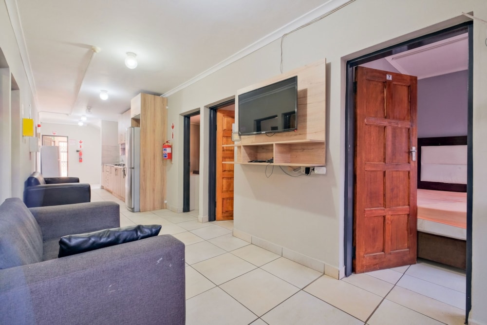 Double-storey house sold in Pimville - RDT1699050 Double-storey house sold in Pimville - RDT1699050