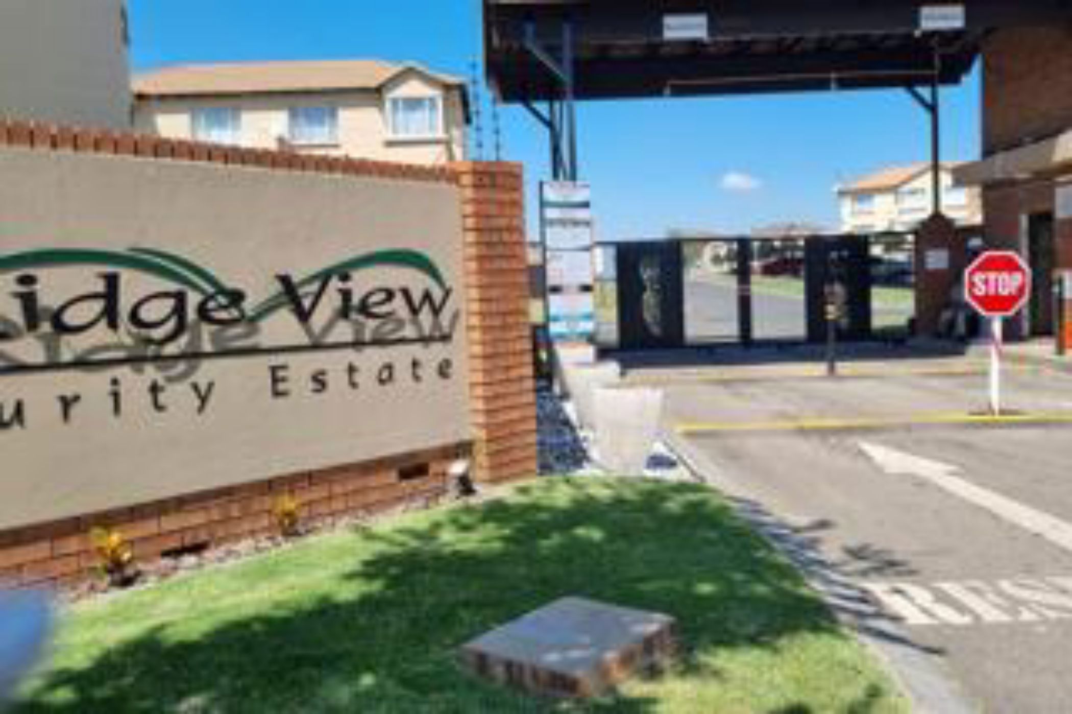 Security complex home for sale in Reyno Ridge - 1WD1699033