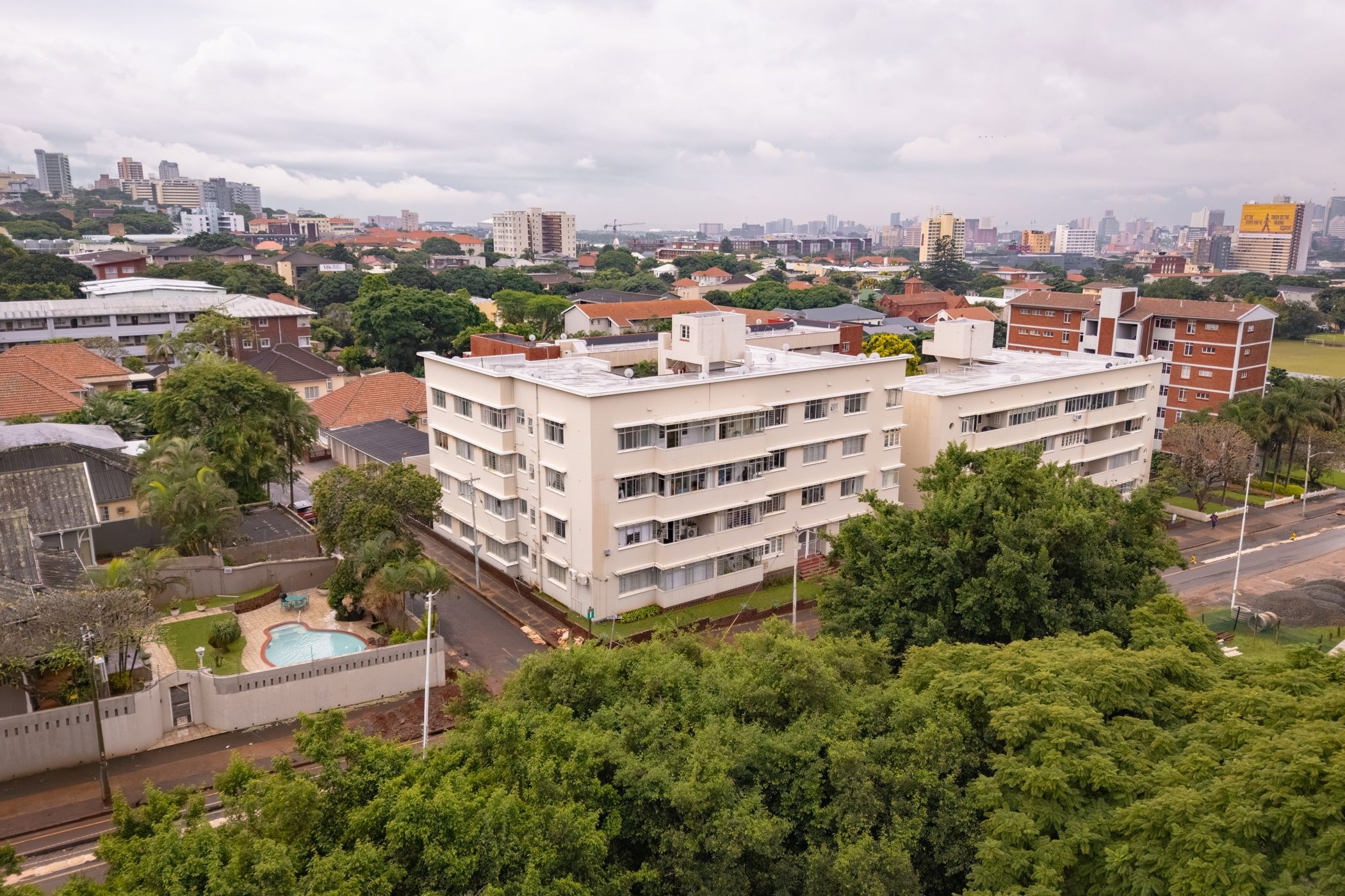 Apartment sold in Glenwood, Durban - 1DA1699321