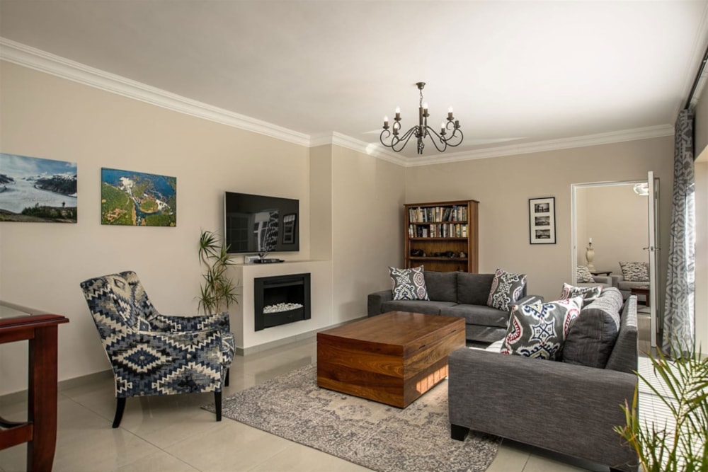 Townhouse sold in Sandown, Sandton - HP1699189 Townhouse sold in Sandown, Sandton - HP1699189