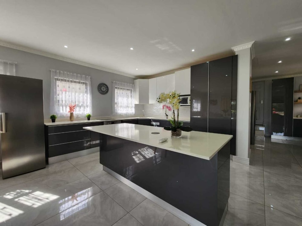 House to rent in Meer en See - 1RY1699194