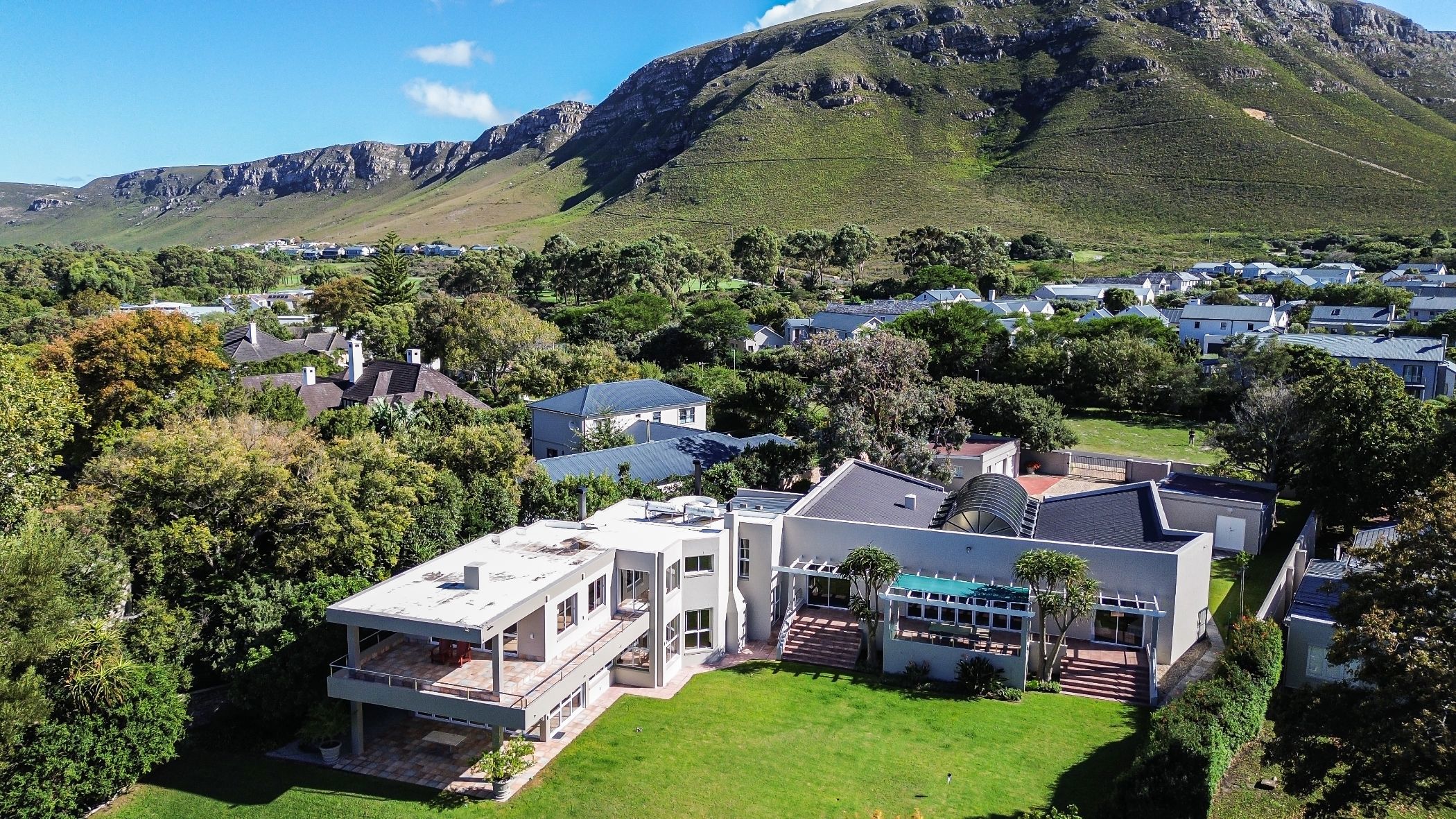 House for sale in Fernkloof - HF1696099