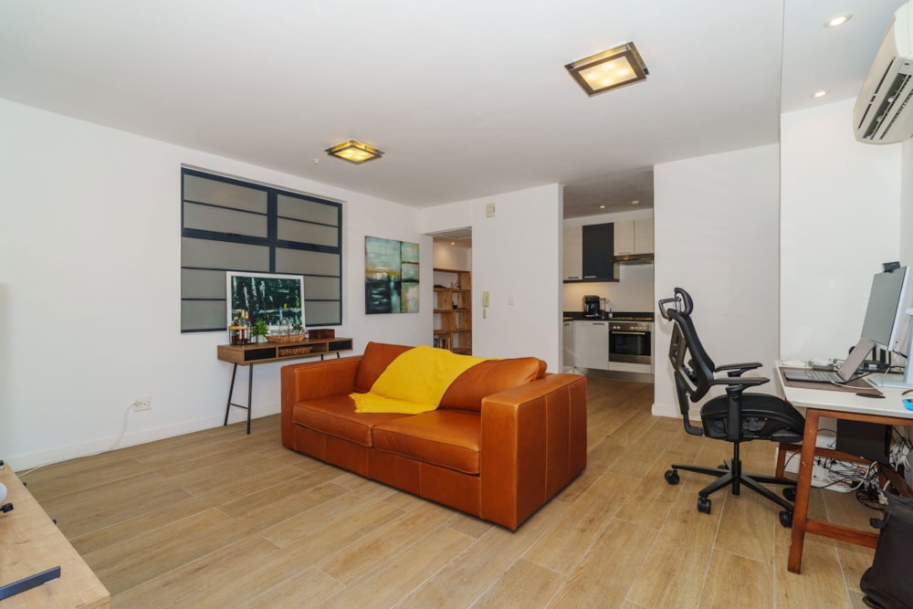 Apartment sold in Cape Town Central - AS1698173 Apartment sold in Cape Town Central - AS1698173