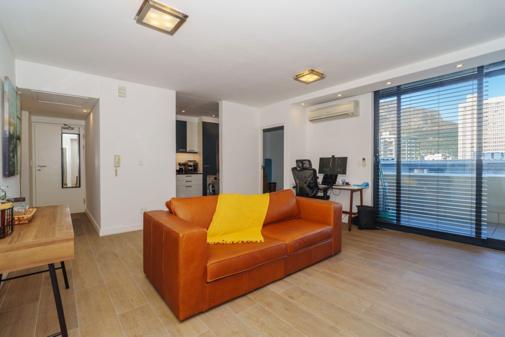 Apartment sold in Cape Town Central - AS1698173 Apartment sold in Cape Town Central - AS1698173