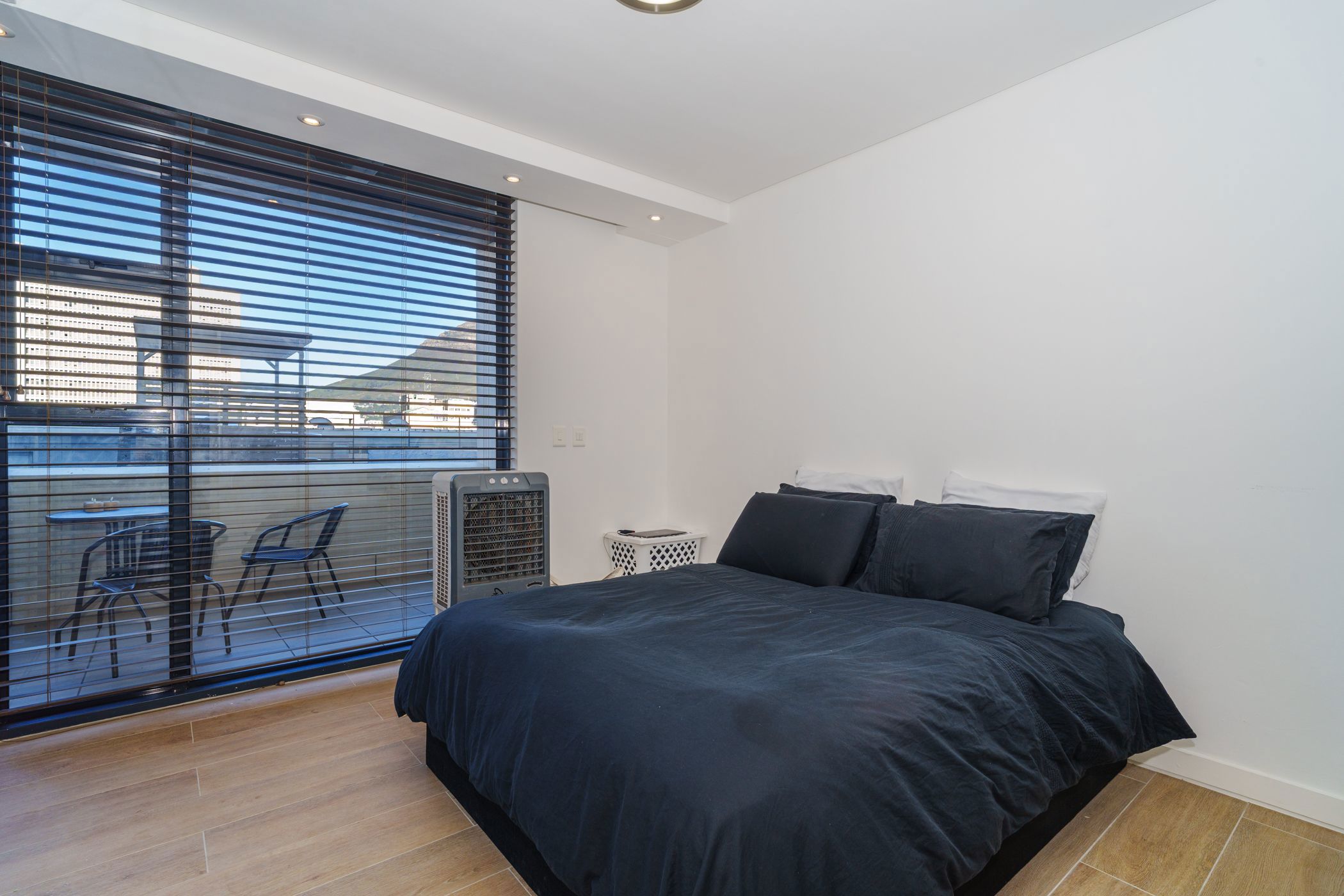 Apartment sold in Cape Town Central - AS1698173