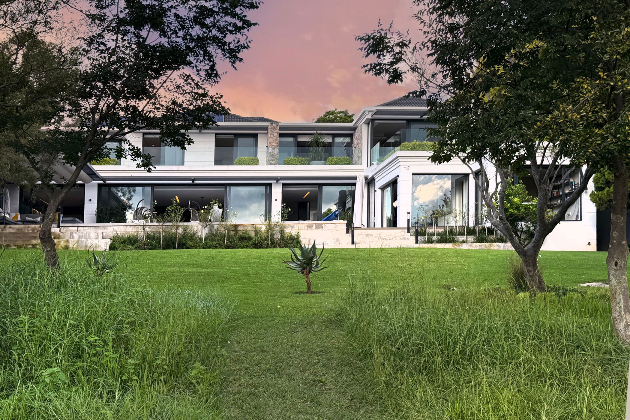 House for sale in Dainfern Golf Estate - FW1697858