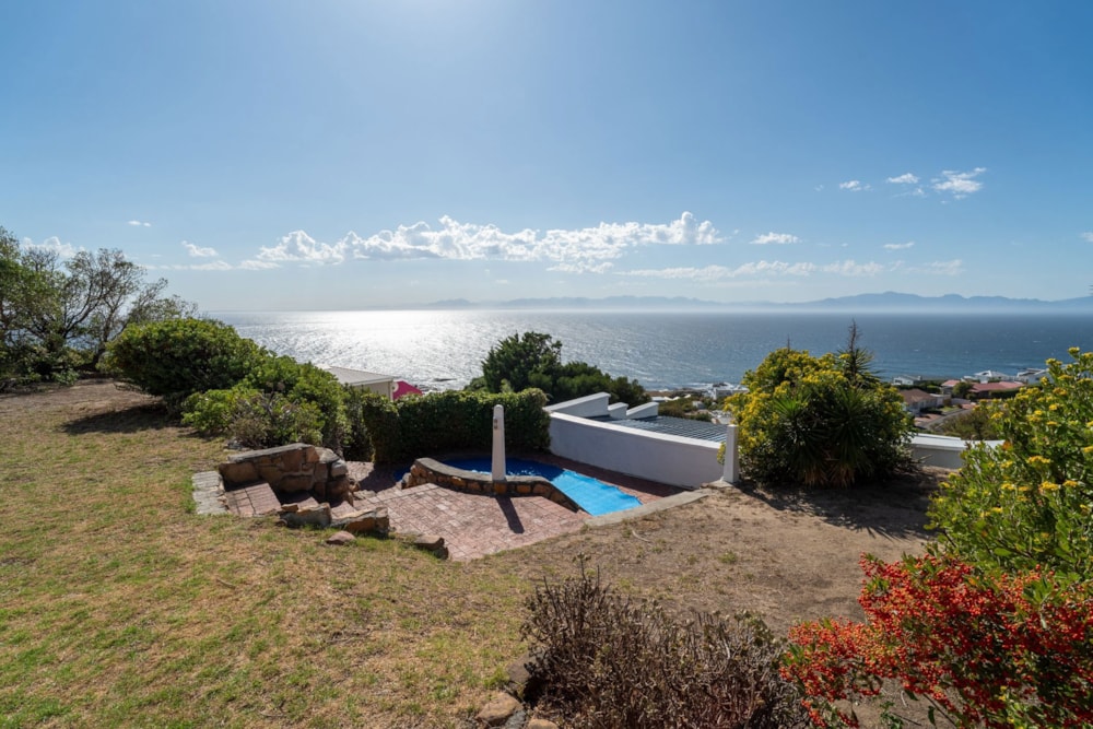 House for sale in Simons Town - SIM1695762 House for sale in Simons Town - SIM1695762