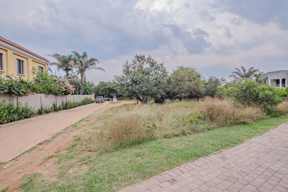 Vacant land sold in Silver Lakes Golf Estate - PT1700140 Vacant land sold in Silver Lakes Golf Estate - PT1700140