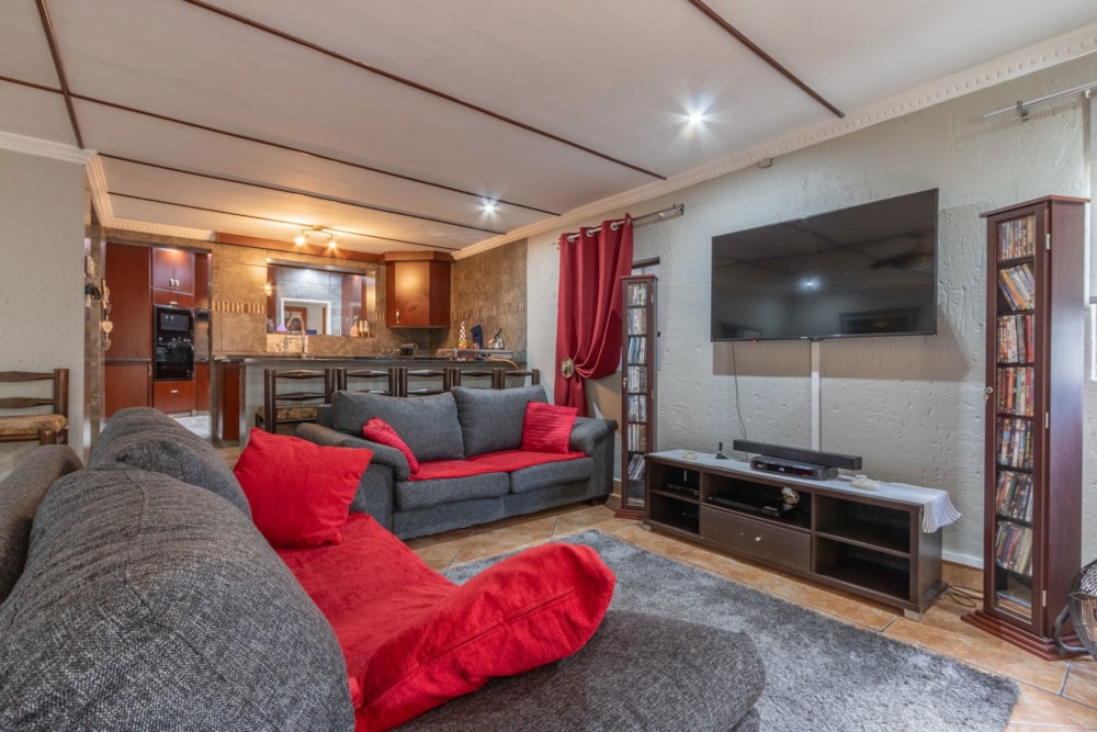 House for sale in Brenthurst - 1BJ1697340 House for sale in Brenthurst - 1BJ1697340