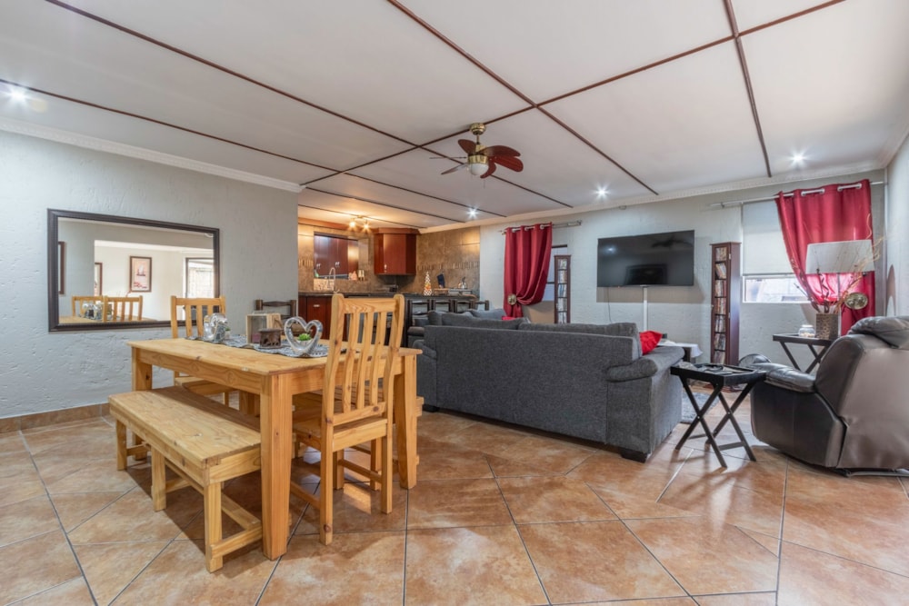 House for sale in Brenthurst - 1BJ1697340