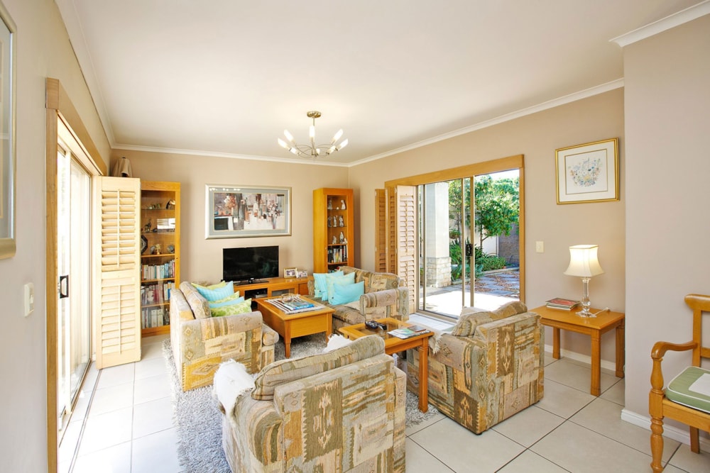 Security estate home to rent in Century City - 1TV1722440 Security estate home to rent in Century City - 1TV1722440