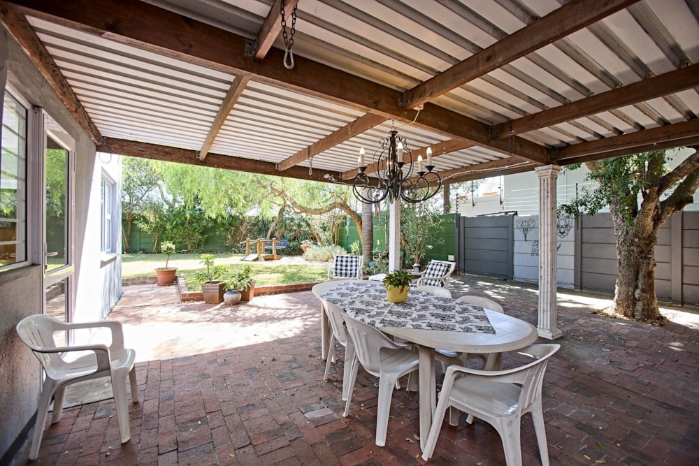 House sold in Pinelands, Cape Town - KW1695467 House sold in Pinelands, Cape Town - KW1695467