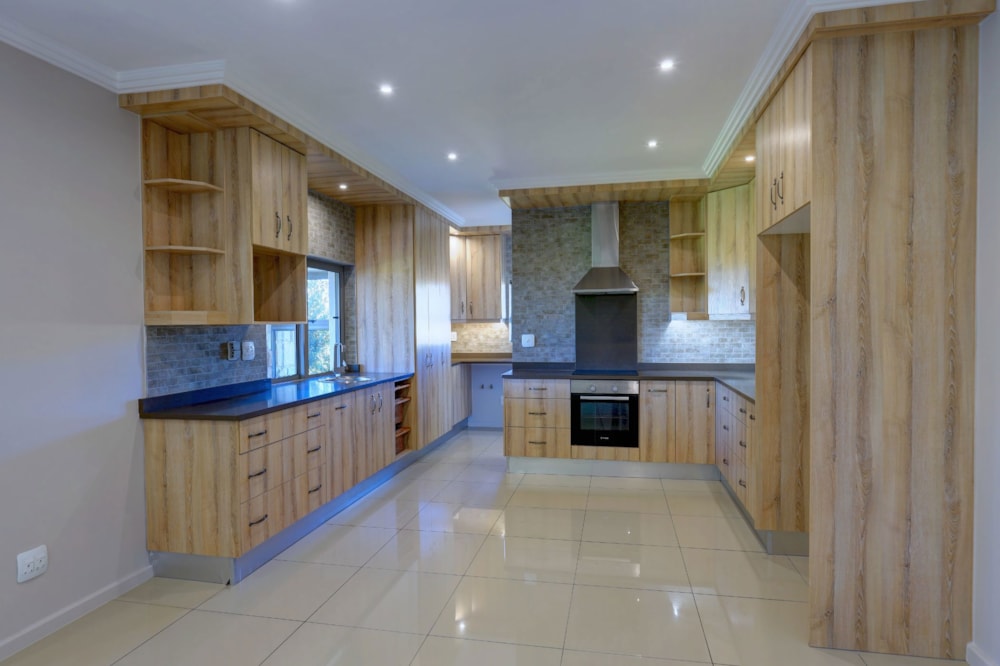 House let in Mossel Bay Golf Estate - 1MB1702425 House let in Mossel Bay Golf Estate - 1MB1702425