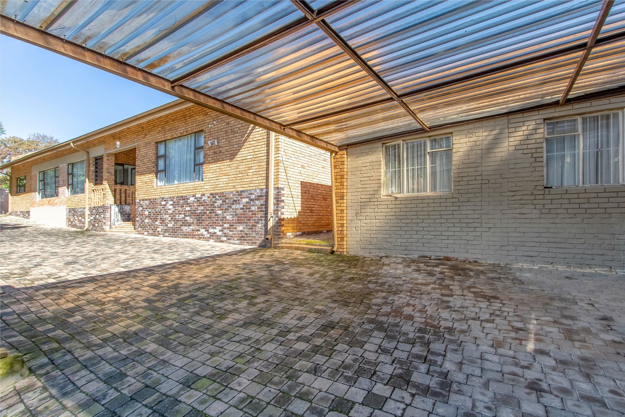 House for sale in Emmarentia - HP1726351