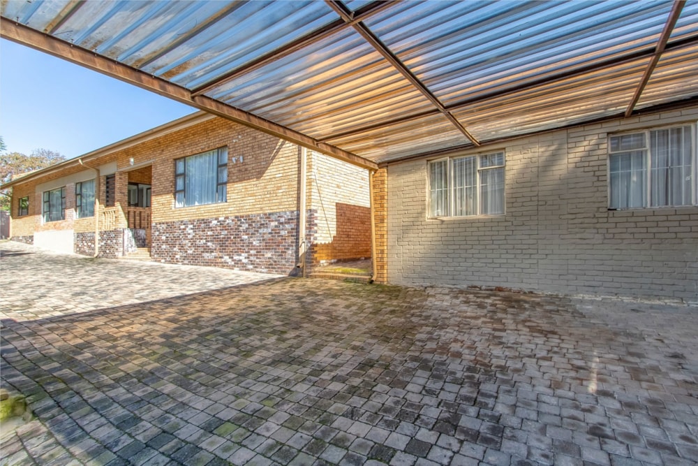 House for sale in Emmarentia - HP1726351