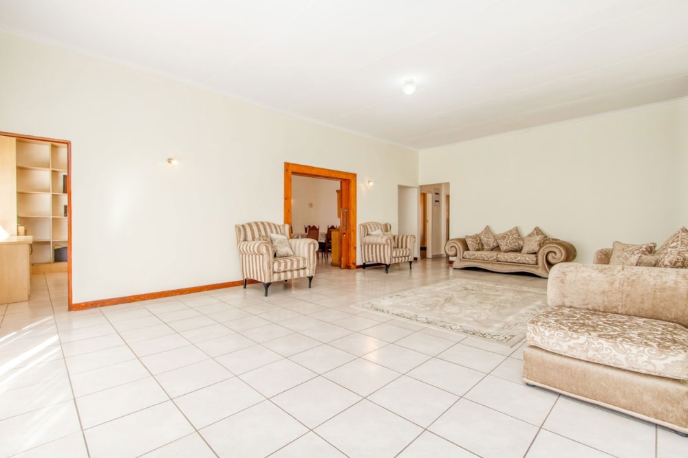 House for sale in Emmarentia - GRE1698968 House for sale in Emmarentia - GRE1698968