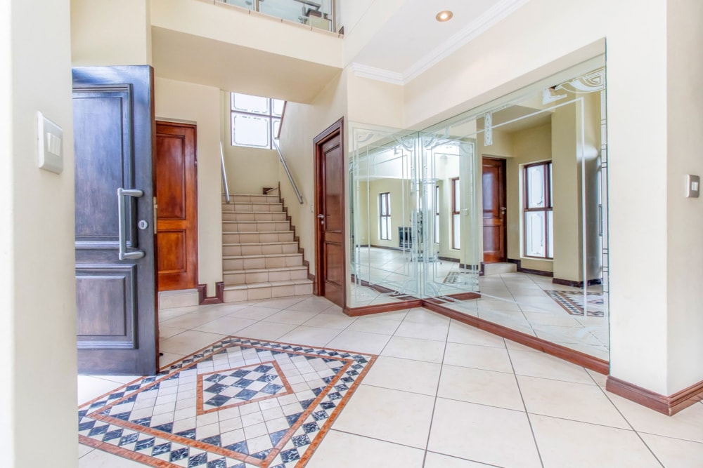 Double-storey cluster sold in Bryanston - HP1697080 Double-storey cluster sold in Bryanston - HP1697080