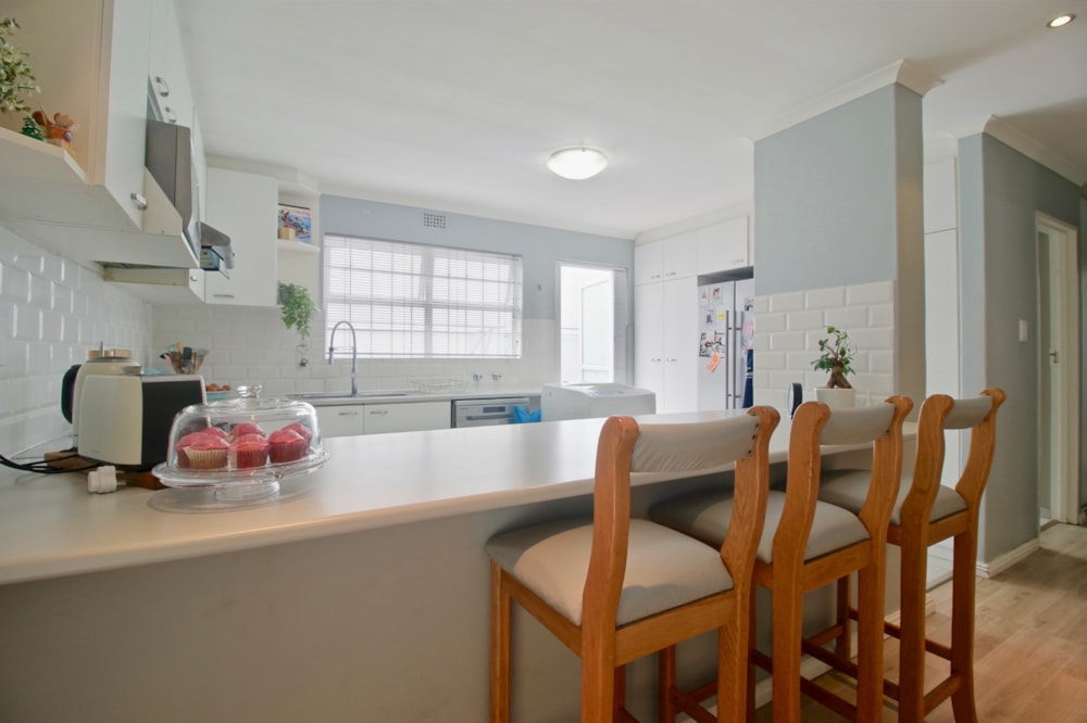 House let in Plattekloof Glen - 1PLA1699067 House let in Plattekloof Glen - 1PLA1699067