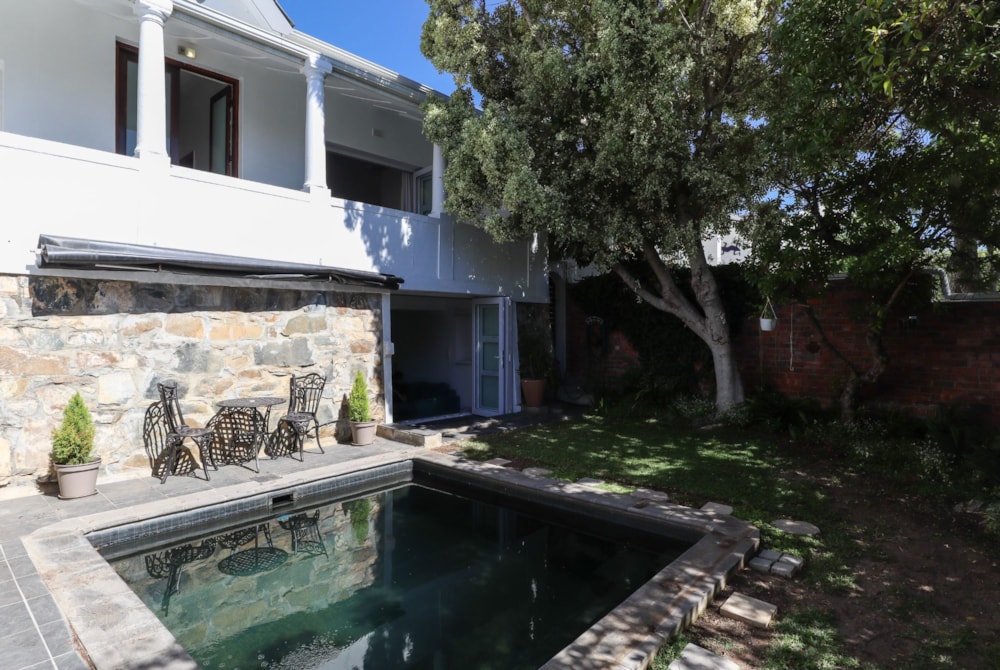 House sold in Green Point, Cape Town - AS1696172 House sold in Green Point, Cape Town - AS1696172
