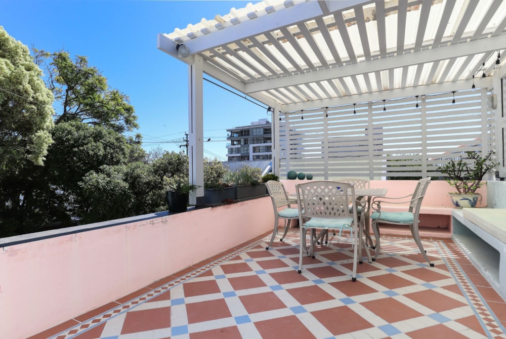 House sold in Green Point, Cape Town - AS1696172 House sold in Green Point, Cape Town - AS1696172