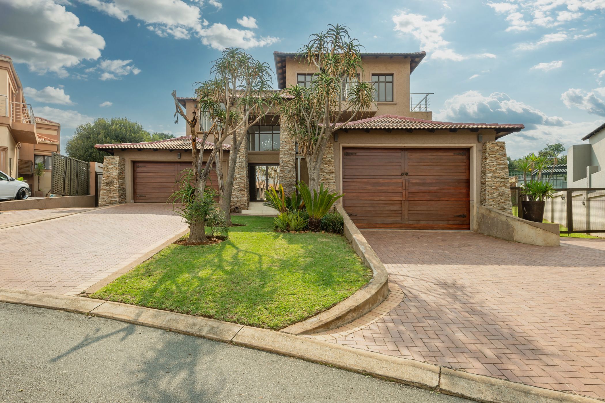 House for sale in Aspen Hills - 1GV1695845