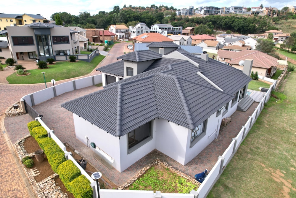 Security estate home for sale in Kungwini Country Estate - PRN1686310