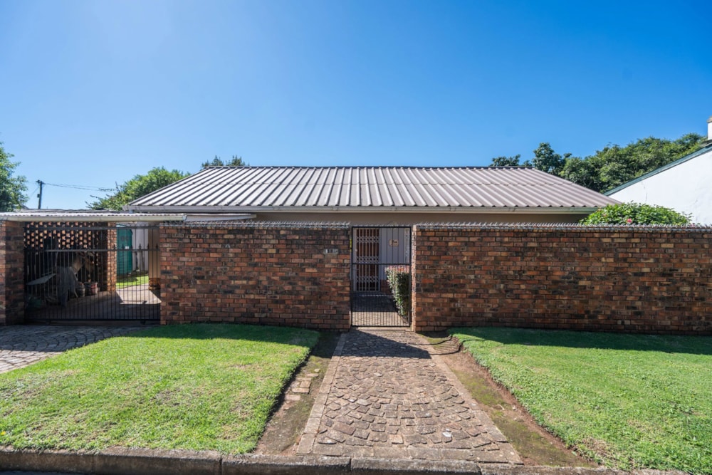 House for sale in Sunnyside, Grahamstown, Makhanda - 1GC1681455 House for sale in Sunnyside, Grahamstown, Makhanda - 1GC1681455