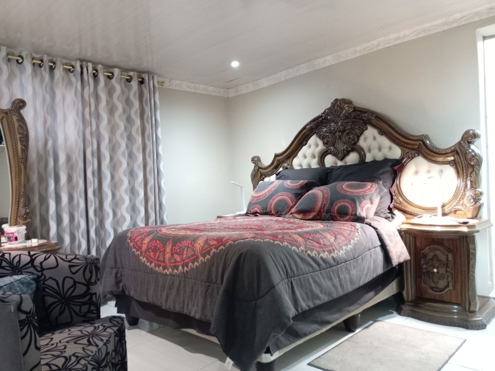 House for sale in Barry Hertzog Park - 1NW1698218