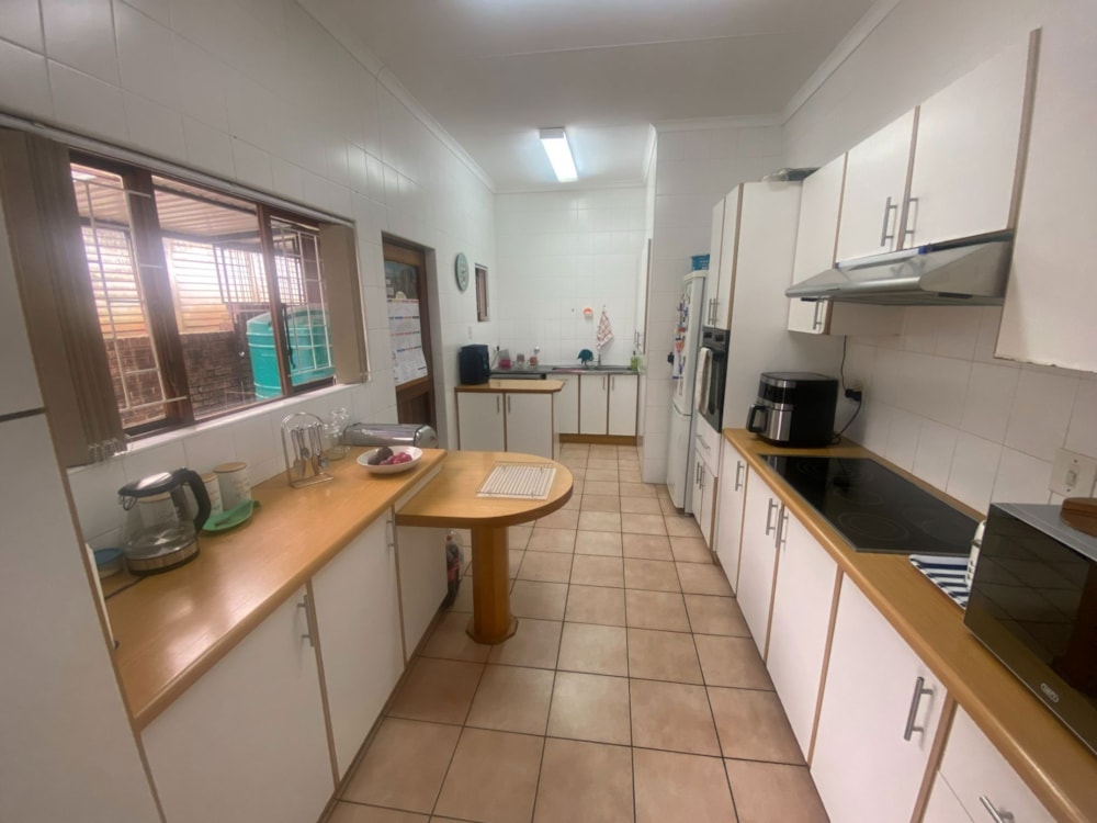 Single-storey house for sale in Prestbury - 1PM1697306