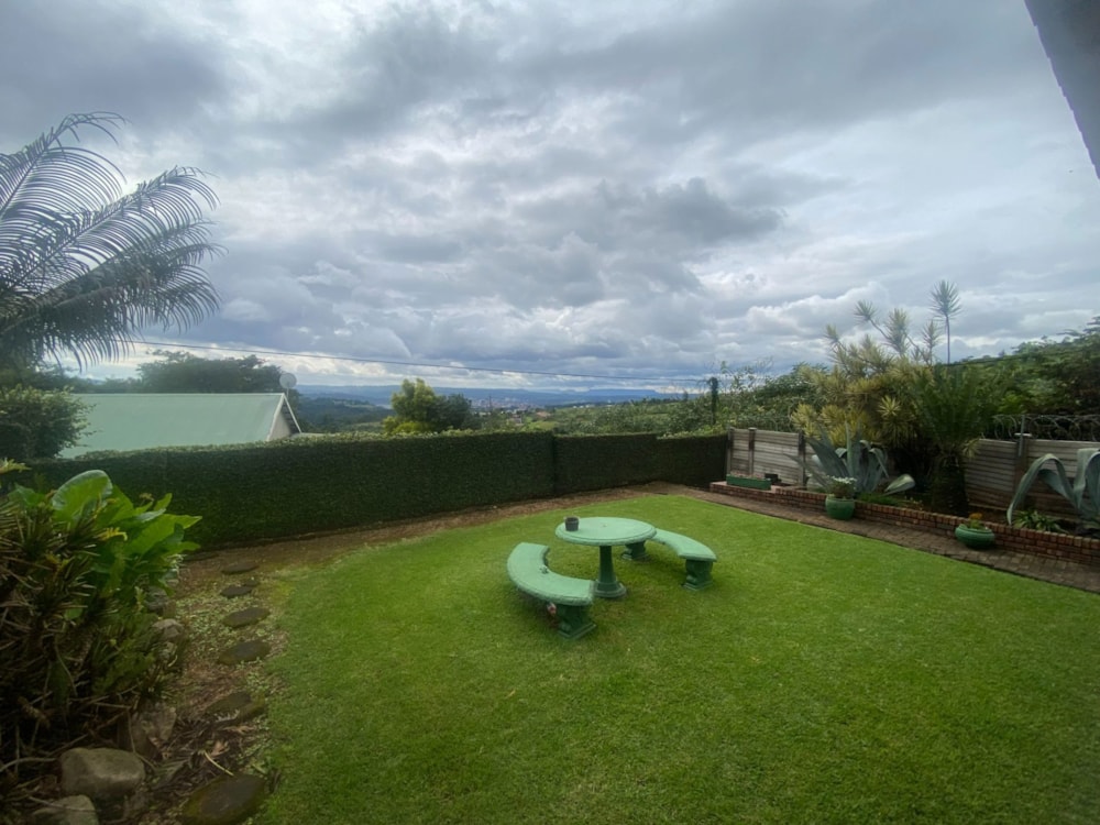 Single-storey house for sale in Prestbury - 1PM1697306