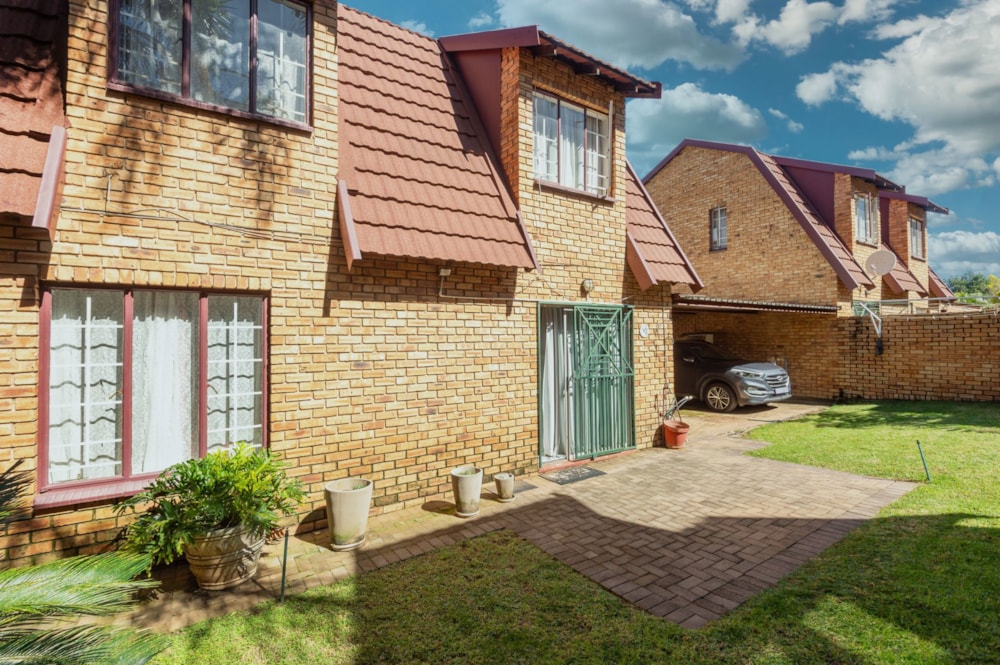 Townhouse for sale in Boskruin - RAN1695543 Townhouse for sale in Boskruin - RAN1695543