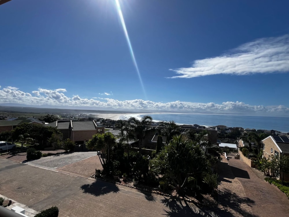 House for sale in Wave Crest - 1JF1698339