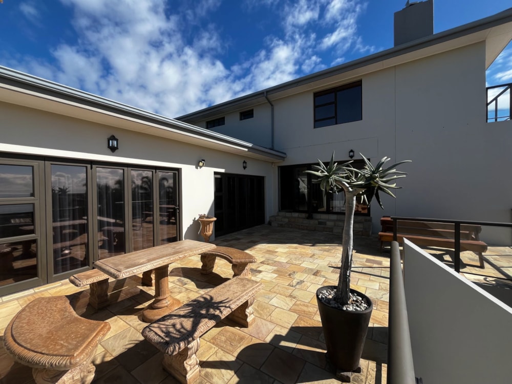 House for sale in Wave Crest - 1JF1698339