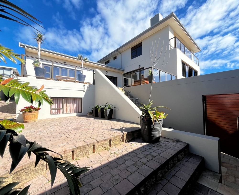 House for sale in Wave Crest - 1JF1698339