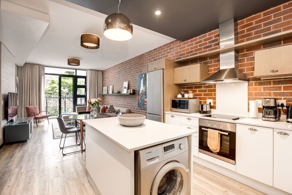 Apartment for sale in Rosebank, Johannesburg - HP1695524 Apartment for sale in Rosebank, Johannesburg - HP1695524