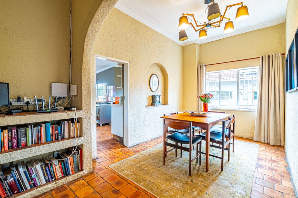 House sold in Parktown North - HP1693947 House sold in Parktown North - HP1693947