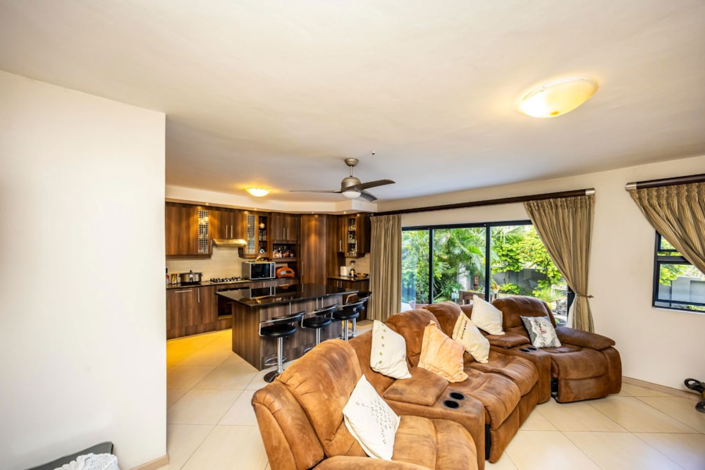 Townhouse for sale in Beacon Bay - 1EZ1697814 Townhouse for sale in Beacon Bay - 1EZ1697814