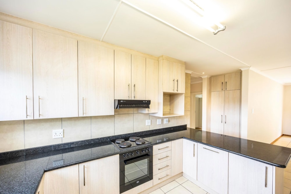 House sold in Abbotsford, East London - 1EZ1697522 House sold in Abbotsford, East London - 1EZ1697522