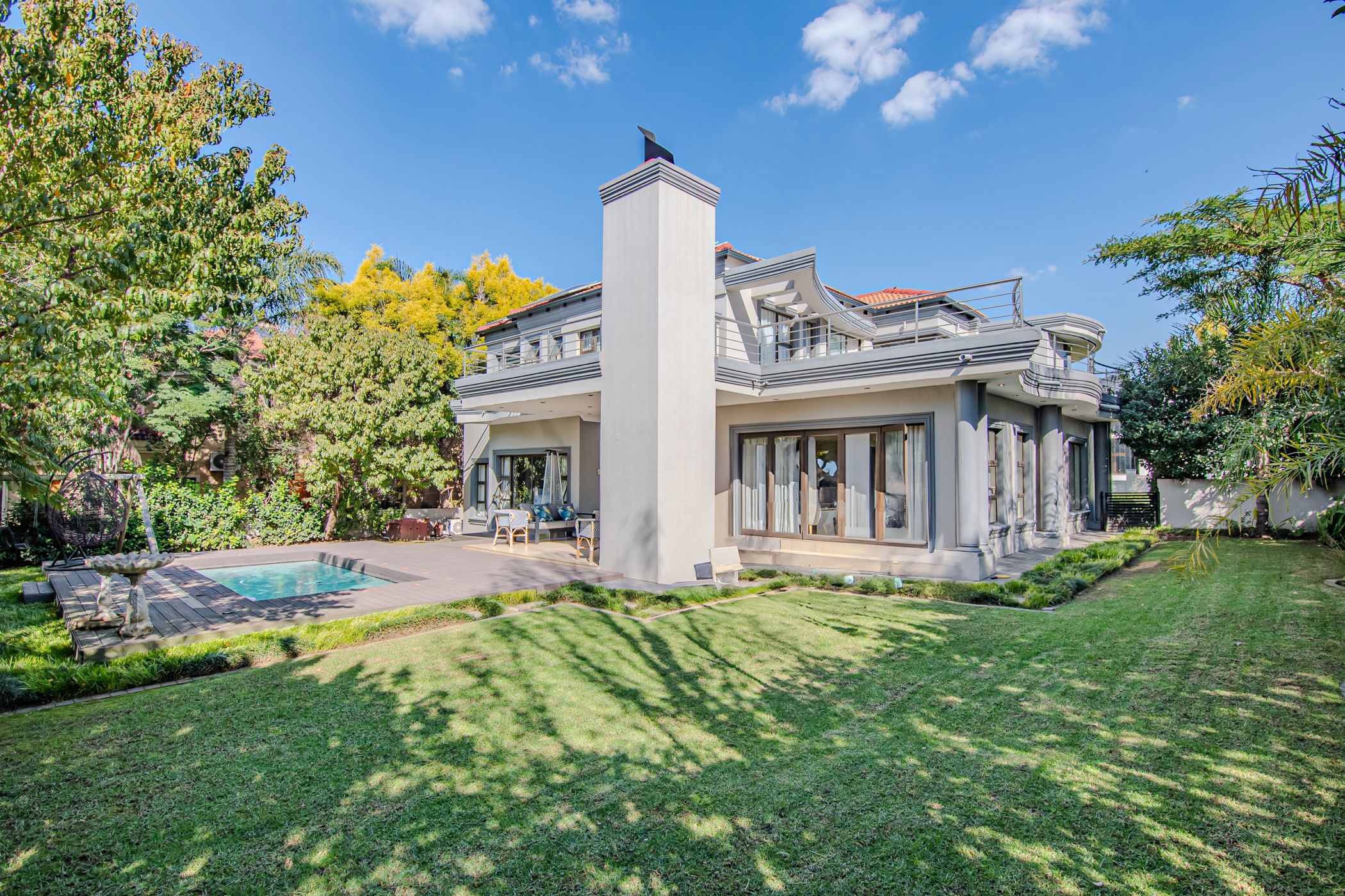 Golf estate house sold in Blue Valley Golf Estate - CN1698694