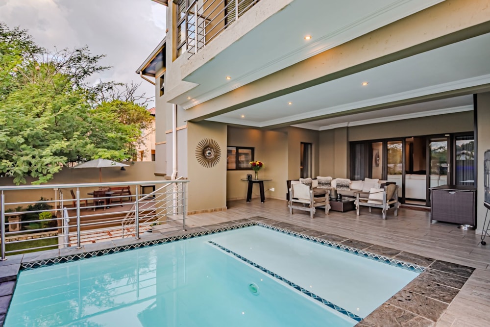 House sold in Rietvlei Heights Country Estate - CN1695310 House sold in Rietvlei Heights Country Estate - CN1695310