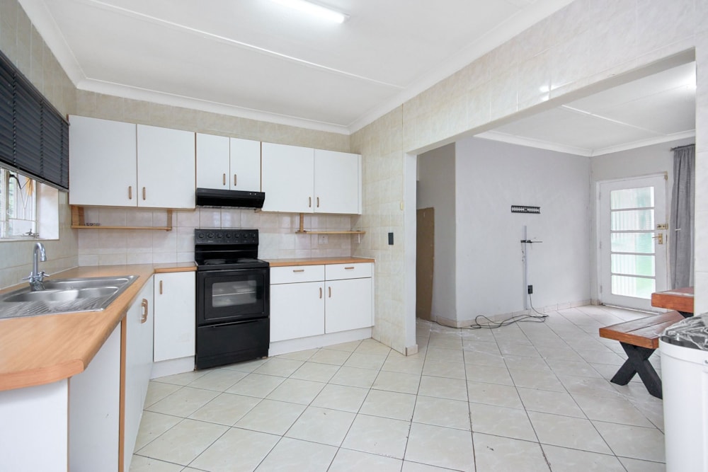 House for sale in Westdene, Johannesburg - RAN1696219 House for sale in Westdene, Johannesburg - RAN1696219