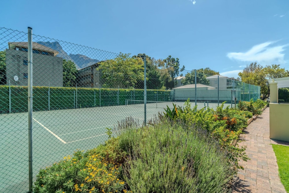 Apartment sold in Rondebosch - KW1695592 Apartment sold in Rondebosch - KW1695592