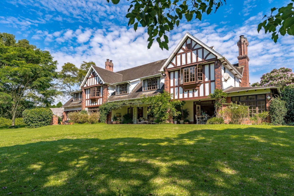 Double-storey house for sale in Hillcrest, Upper Highway - 1KF1695947 Double-storey house for sale in Hillcrest, Upper Highway - 1KF1695947