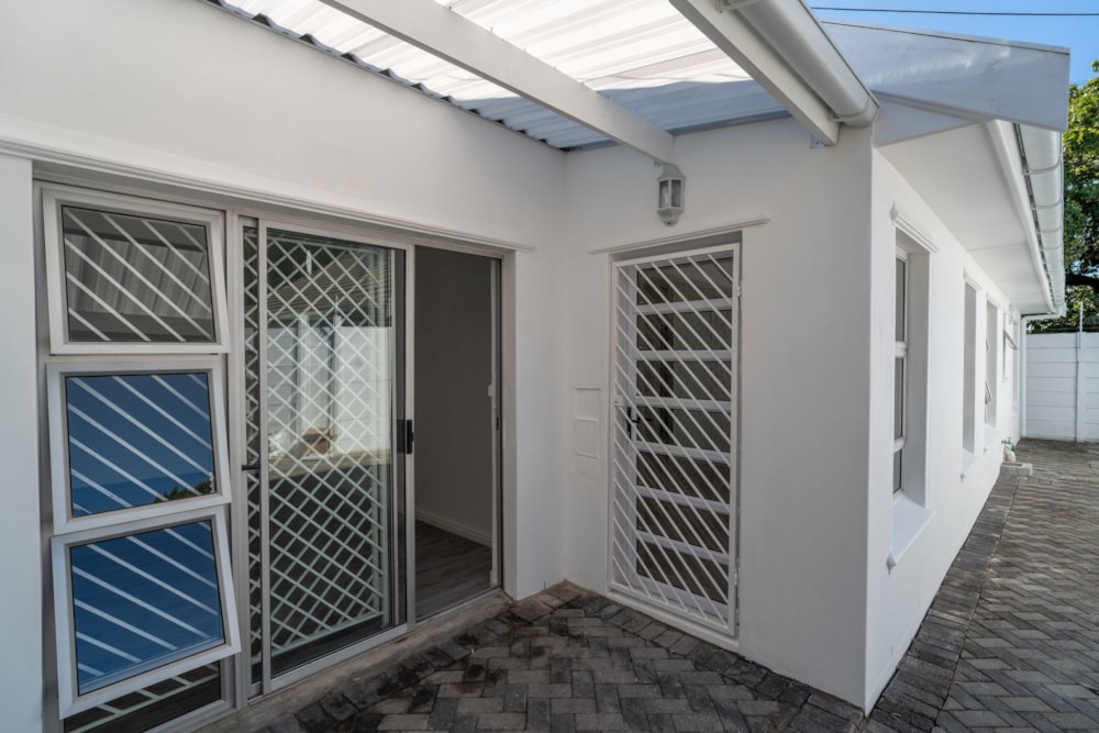 House sold in Claremont, Cape Town - KW1696388 House sold in Claremont, Cape Town - KW1696388