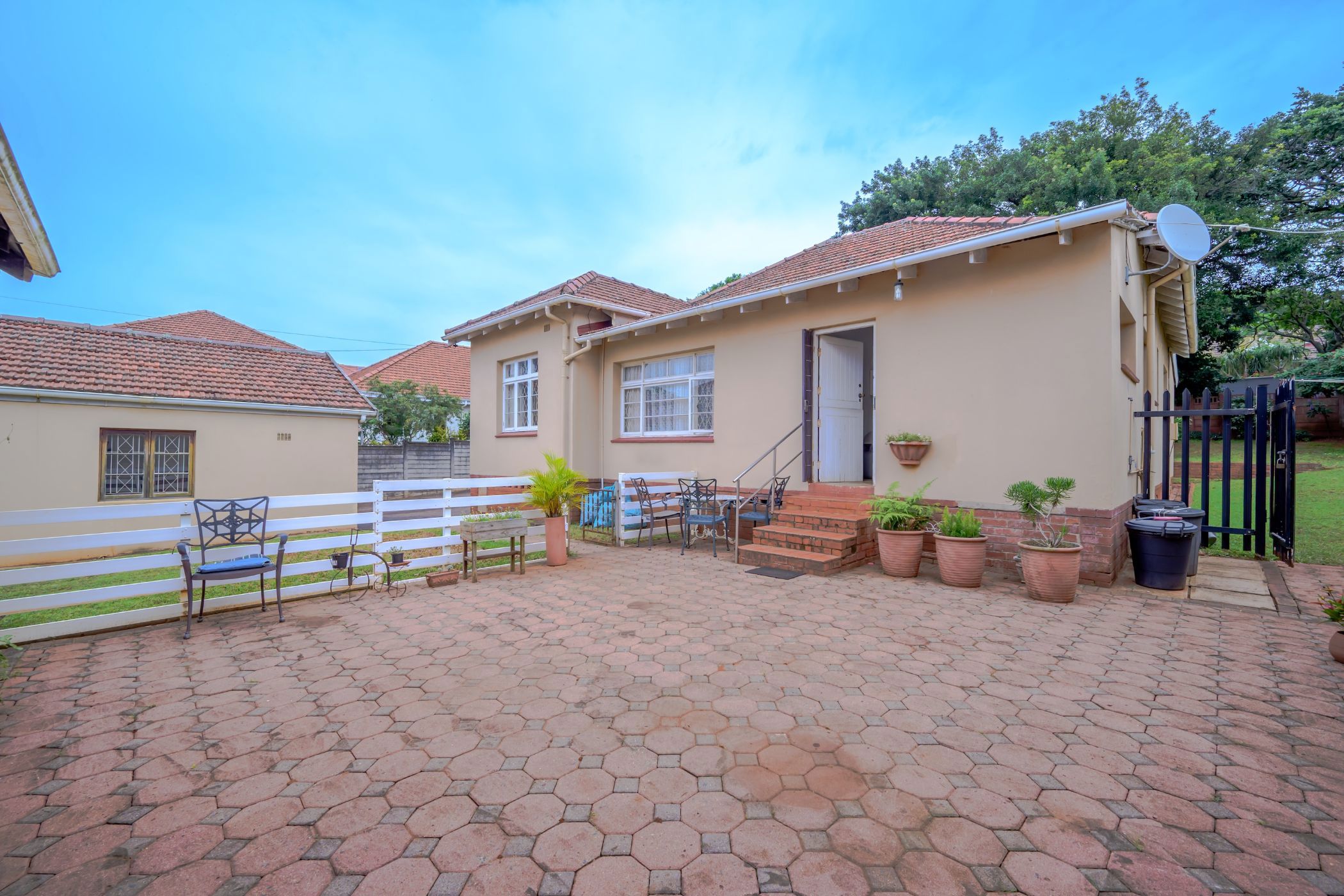 House sold in Durban North - 1ND1696736