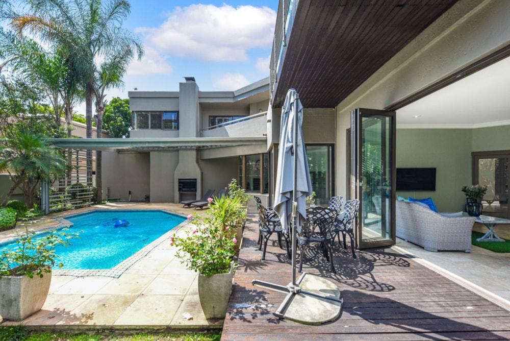 Double-storey house for sale in Dainfern Golf Estate - FW1698385