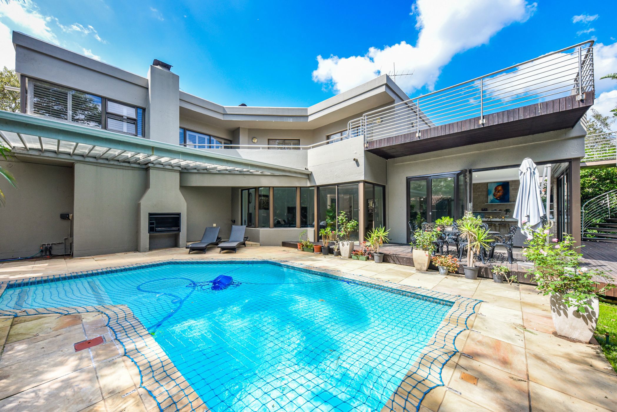 Double-storey house for sale in Dainfern Golf Estate - FW1698385